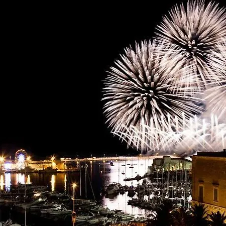 La Cattedrale Sul Mare Alojamento de Acomodação e Pequeno-almoço Trani
